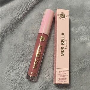 BH Cosmetics Mrs. Bella Lip Gloss - Soft Pink